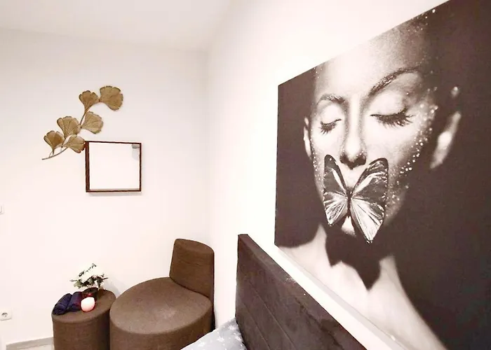 Comfortable In Akh Area Homestay szállás *