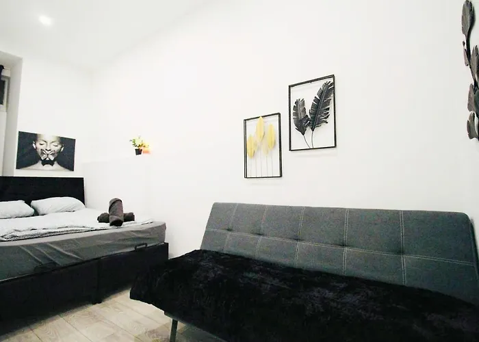 Comfortable In Akh Area Homestay szállás *