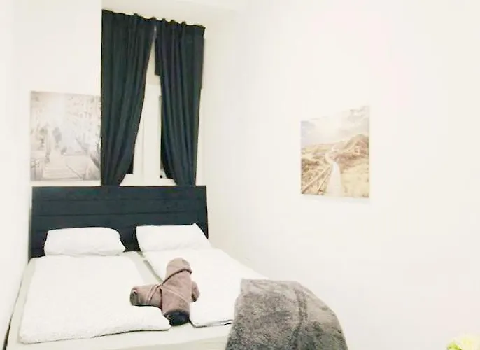 Comfortable In Akh Area Homestay szállás