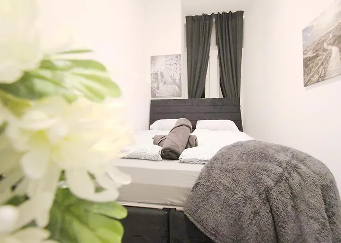Comfortable In Akh Area Homestay szállás