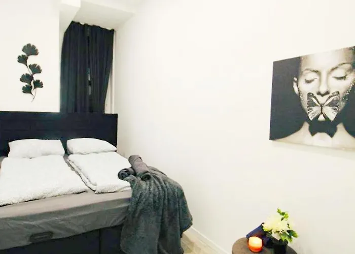 Comfortable In Akh Area Homestay szállás *
