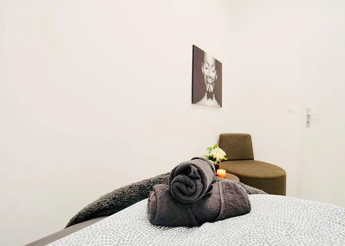 Comfortable In Akh Area Homestay szállás *